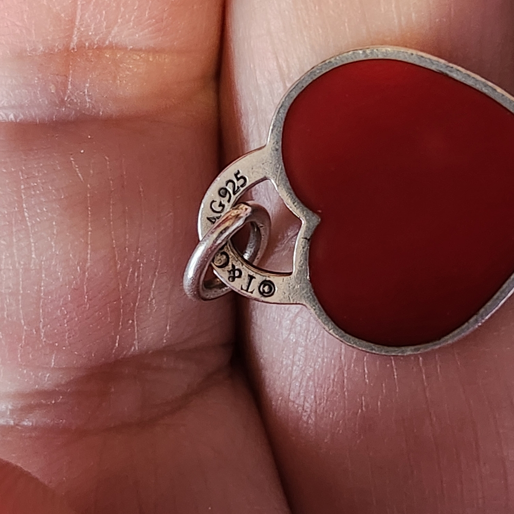 Tiffany & Co. Heart Tag Charm in Sterling Silver - Picture 5 of 5